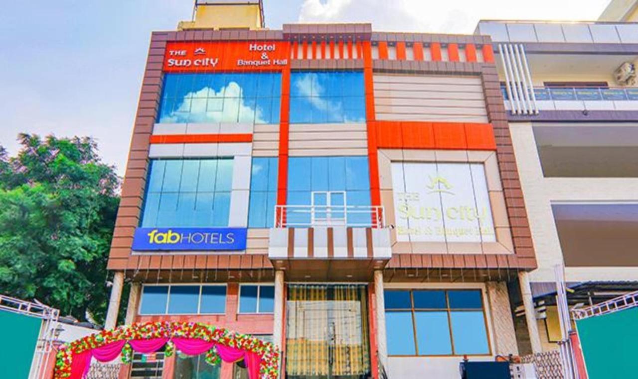 Capital O 64299 Hotel Suncity Juhi Bari Exterior photo