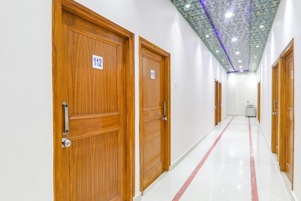 Capital O 64299 Hotel Suncity Juhi Bari Exterior photo